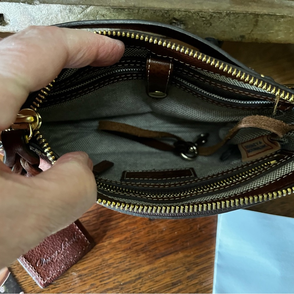 Dooney & Bourke Florentine Vacchetta Leather Chestnut Izzie Shoulder Bag AS IS - Picture 7 of 9